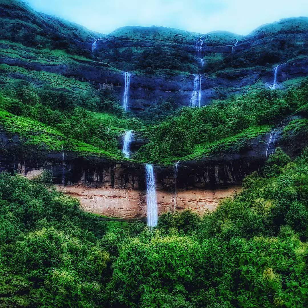 Zenith Waterfall — a scenic natural attraction near Khopoli